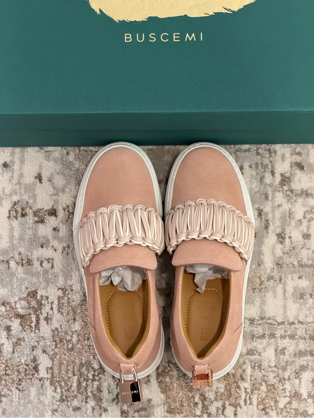 Buscemi blush pink